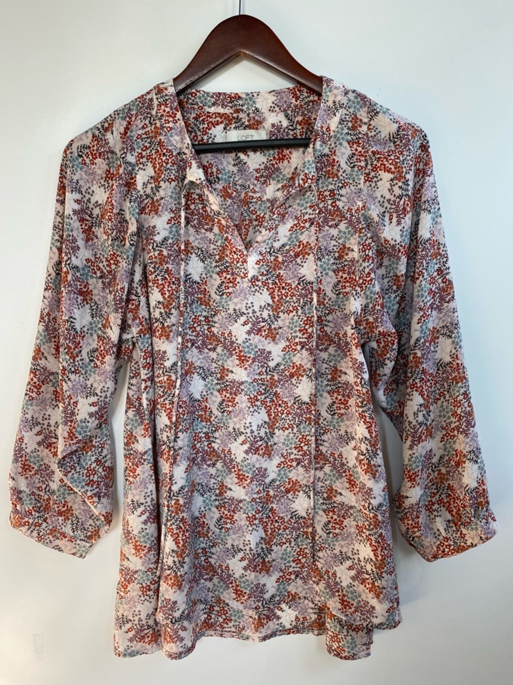 LOFT Outlet Rust Multi Floral Tie-Neck Blouse XS